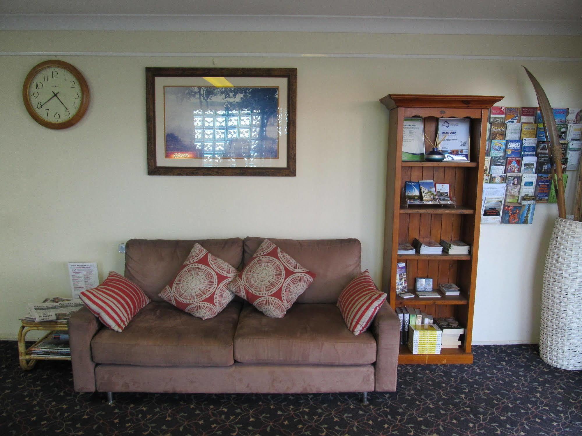 Sunpalms Motel Rockhampton Eksteriør bilde